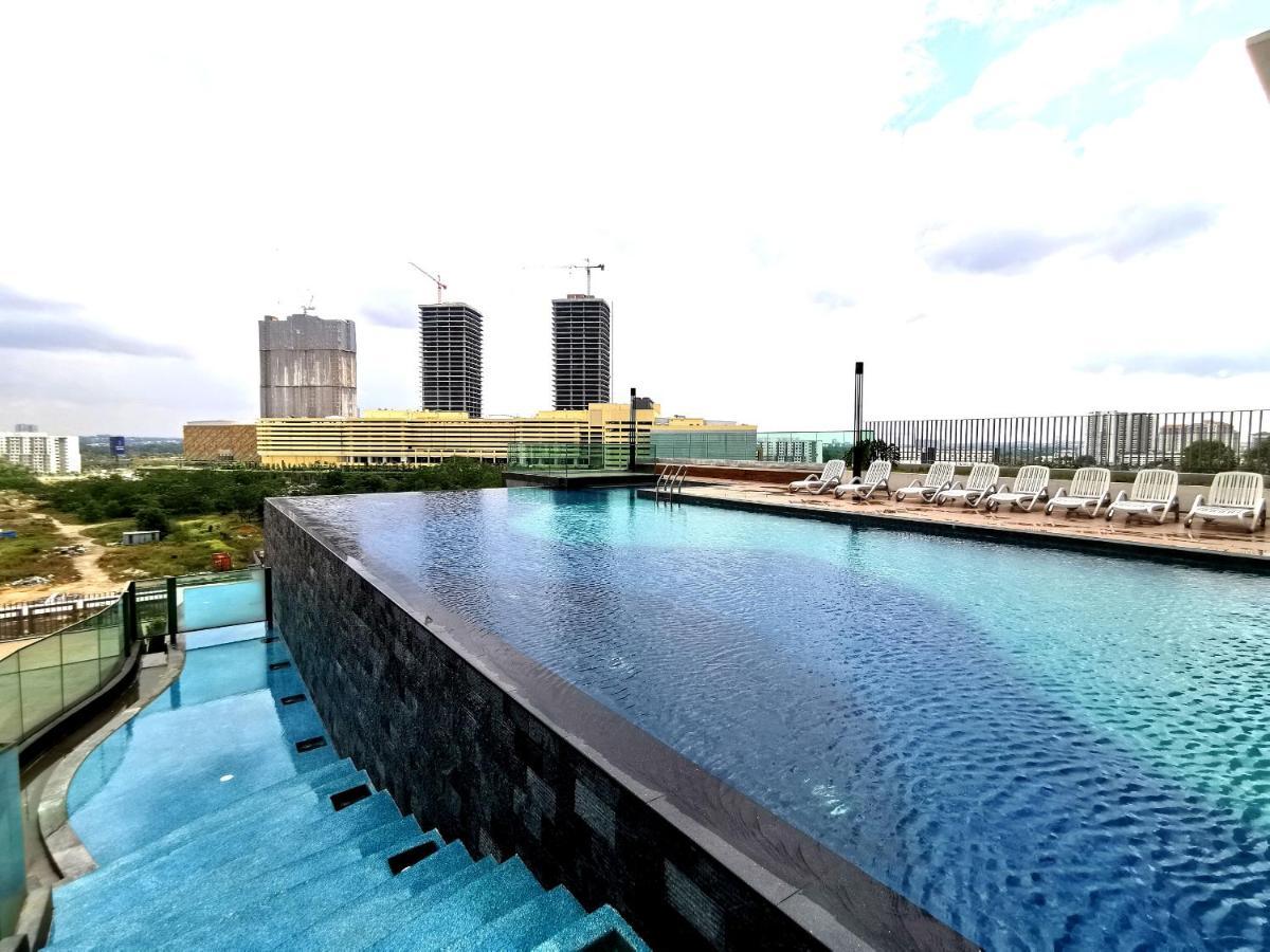 Mosaic Southkey Midvalley By Elegant Johor Bahru Exteriör bild